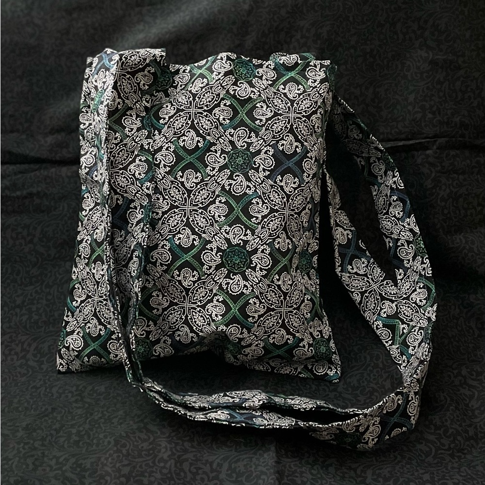 Chic Custom Designed Tote Bag